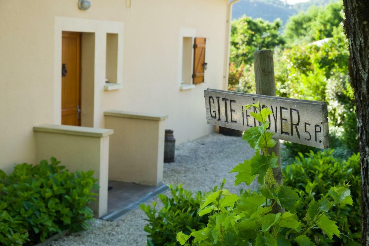 Gîte le Noyer - l'Ancien Vignoble Saint-Julien-de-Lampon Exterior foto